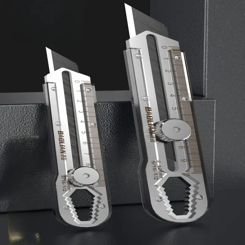 Rubber-Coated Stainless Steel Utility Knife - Image 4