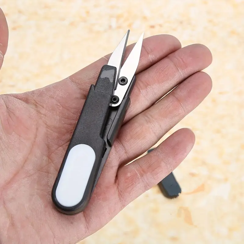 Foldable Camping Scissors - Image 2