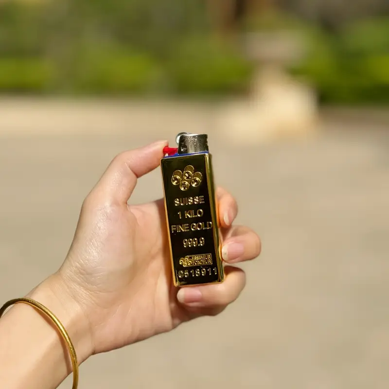 Swiss Golden Bar Design Lighter Case - Image 2
