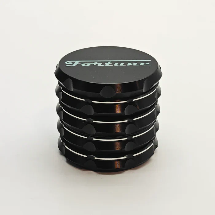 Fortune 4 Parts Aluminum Grinder - Image 2