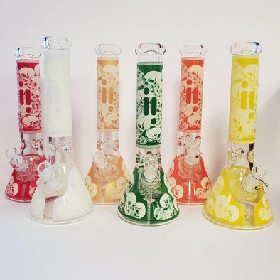 Infyniti 14" Glow In The Dark Skull Bong