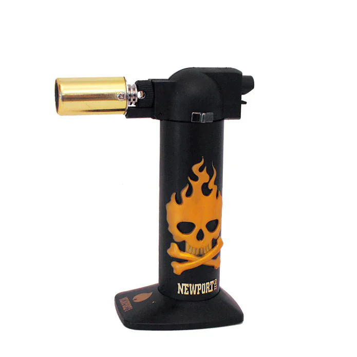 Newport 6" Skull Torch Lighter - Image 2