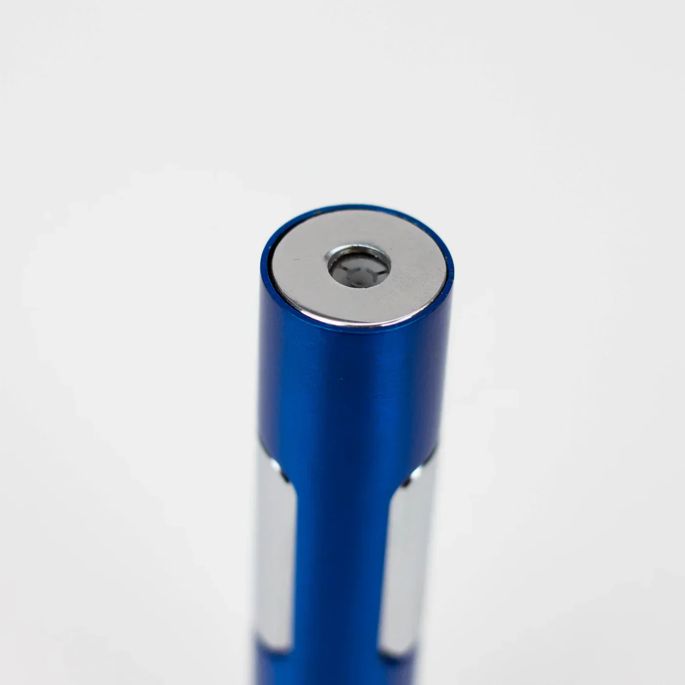 X-Lite - Sleek Lite Torch Lighter - Image 4